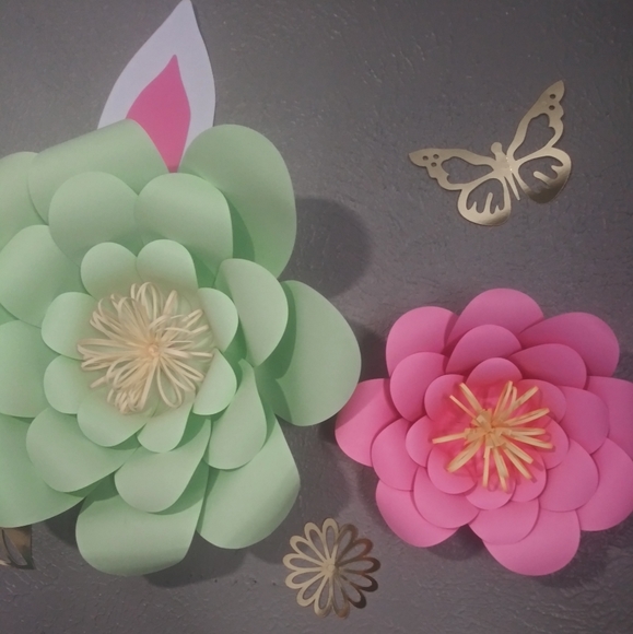 Beautiful unicorn paper flowers - Picture 3 of 5
